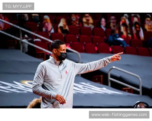 斯特拉斯堡新援瓦希首秀建功，球迷高呼超值引援