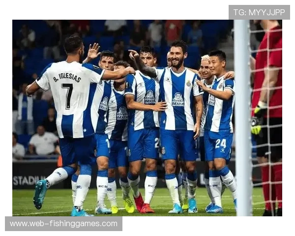 奥林匹亚科斯2-0勒沃库森,主场门将屡献神扑 奥林匹亚科斯2-0勒沃库森,主场门将屡献神扑